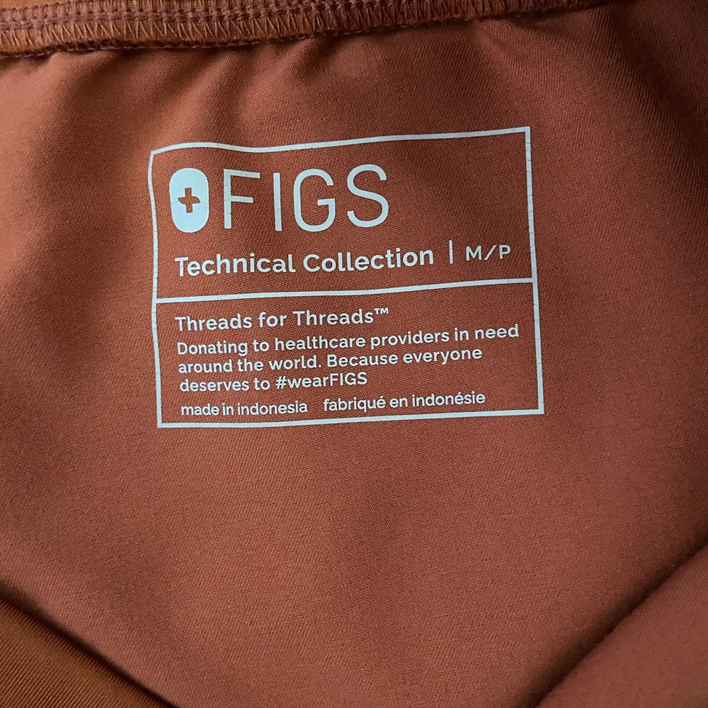 Figs Terracotta Zamora Jogger Pants, Medium Petite - Picture 3 of 3